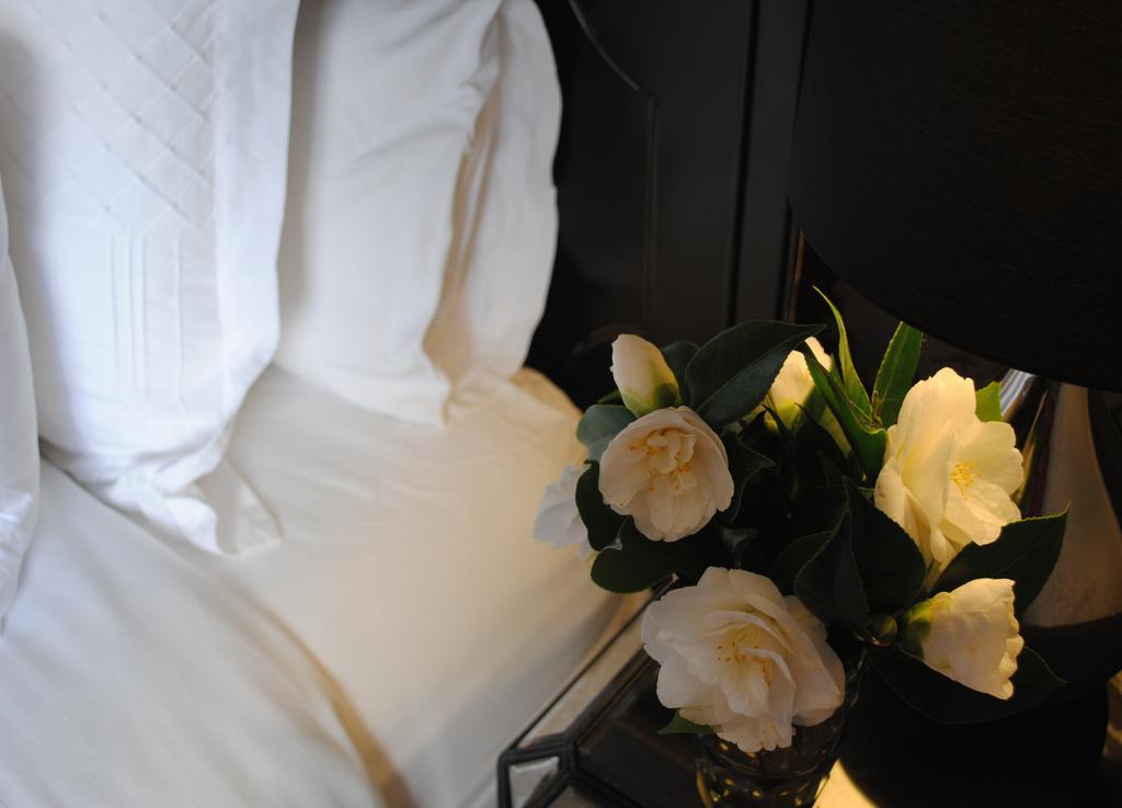 アポロ・ベイ Bed Of Rosesヴィラ エクステリア 写真